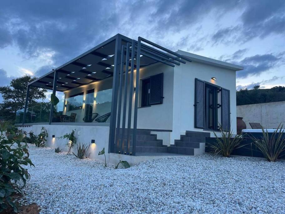 Ek Ornelakis, Luxury Country House With Jacuzzi Chania  Екстер'єр фото